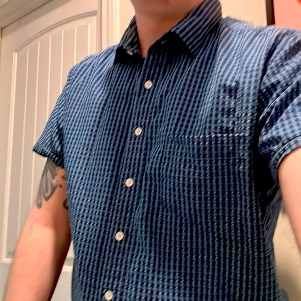 Rodd and Gunn textured woven shirt